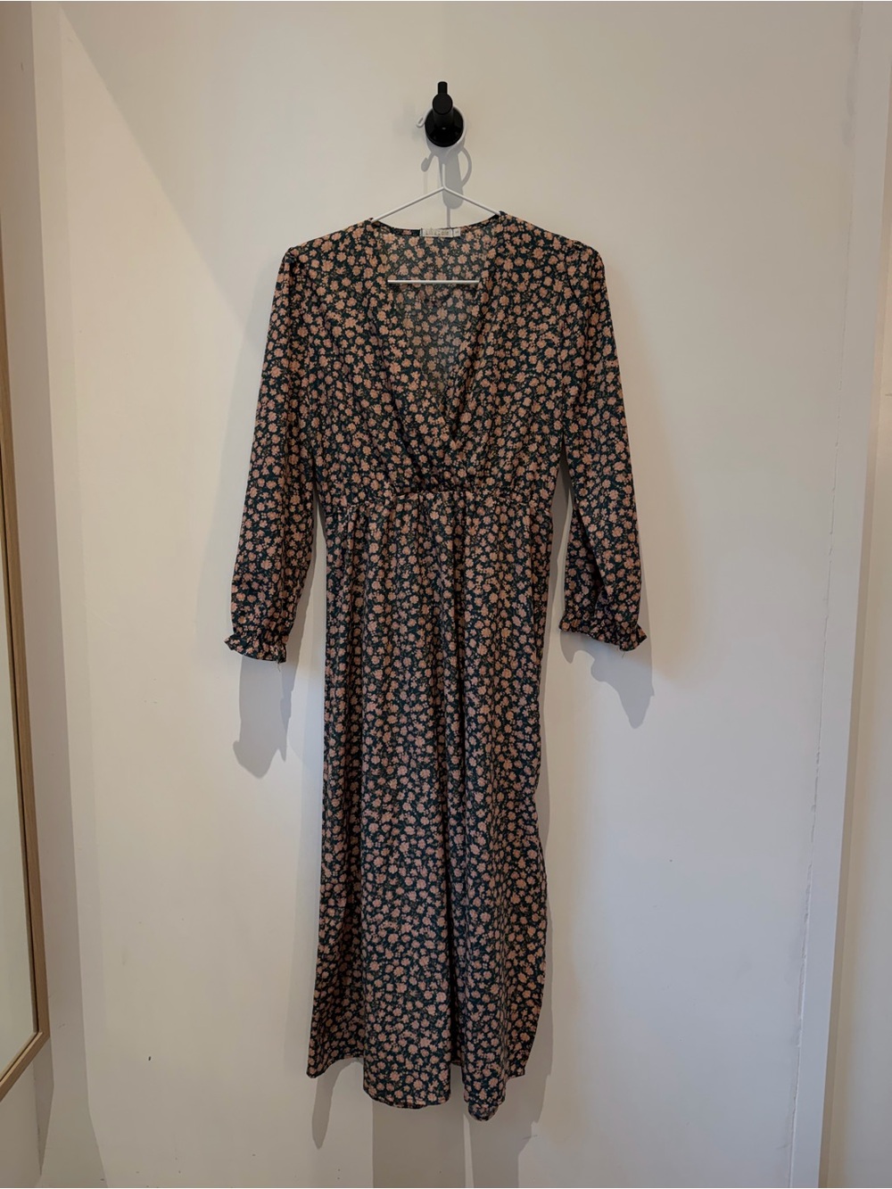 Parisian Floral Midi Dress V-Neck Long Sleeve Size S